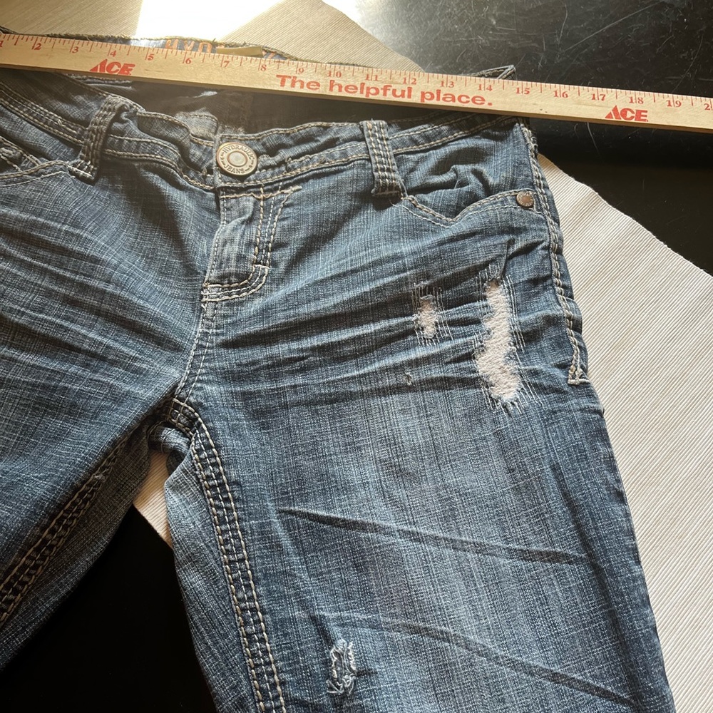 Distressed Hydraulic jeans Sz 9/10. - Picture 3 of 8